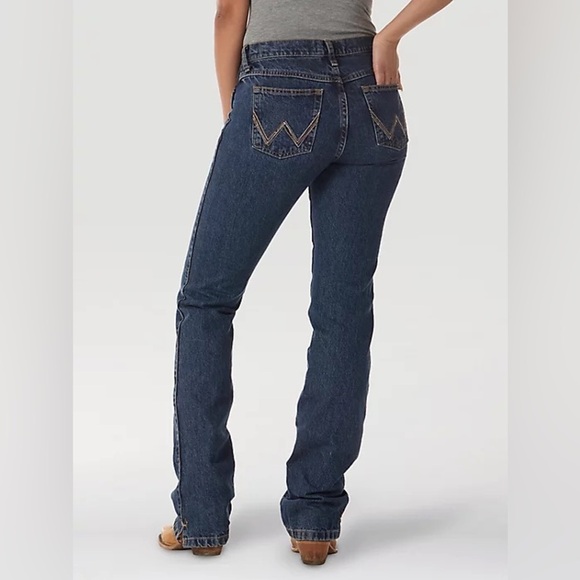 Wrangler Ultimate Riding Jean-CASH  7/8x30 Dark Wash Rodeo Western Equestrian - Picture 1 of 9